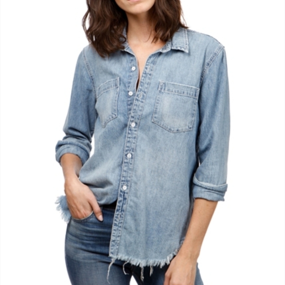 Lucky Brand Button Up Raw Hem Chambray Shirt Women's Size Small
